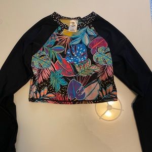 Kids cropped rash guard
